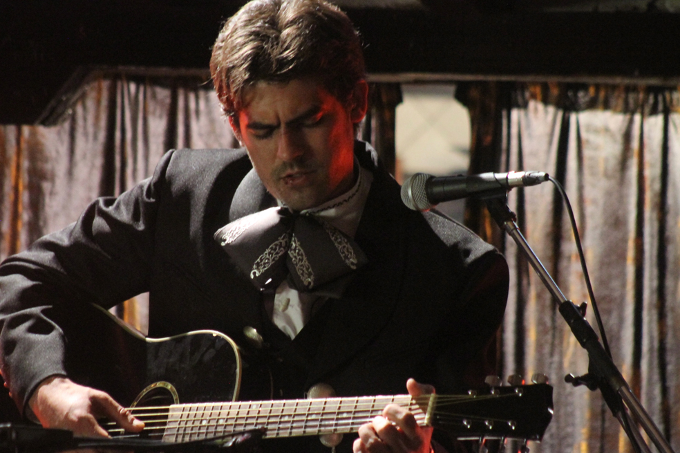«El Mariachi», primera serie original de AXN Latinoamérica