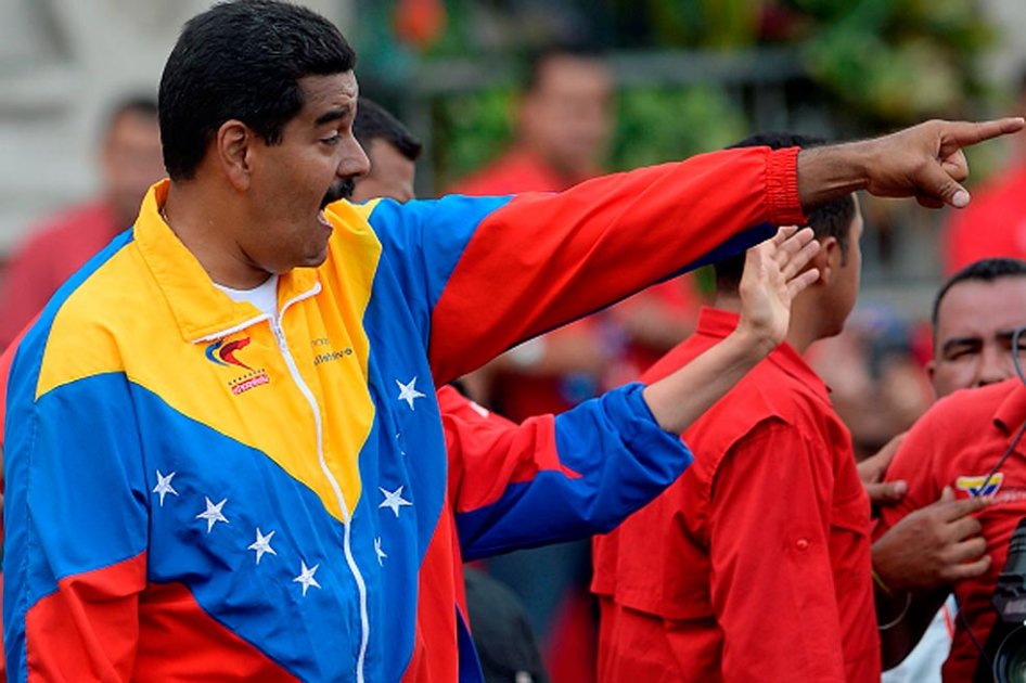 Detrás de asesinato de periodista venezolano puede estar la mano de Uribe: Maduro
