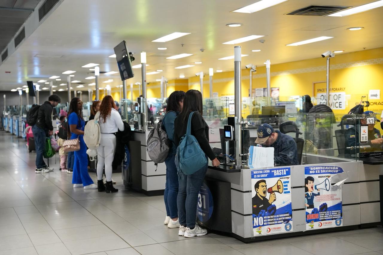 Denuncia de Dejusticia: la discriminación decide quién puede viajar
