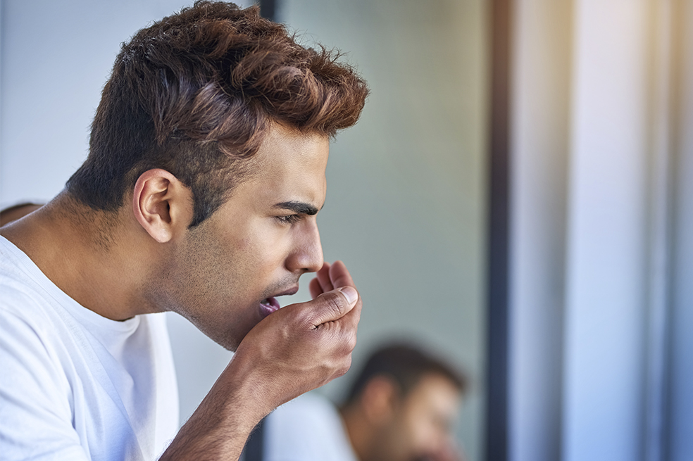 ¿Mal aliento aun después del cepillado? Esta es la enfermedad que podría tener