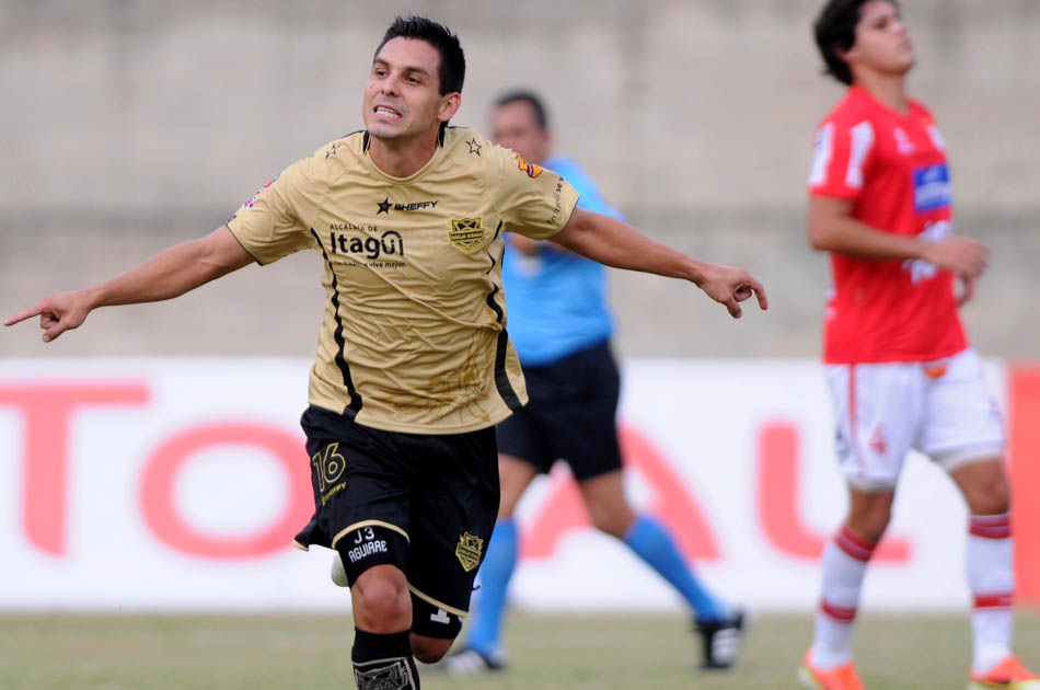 Itagüí ganó y es líder parcial del Clausura