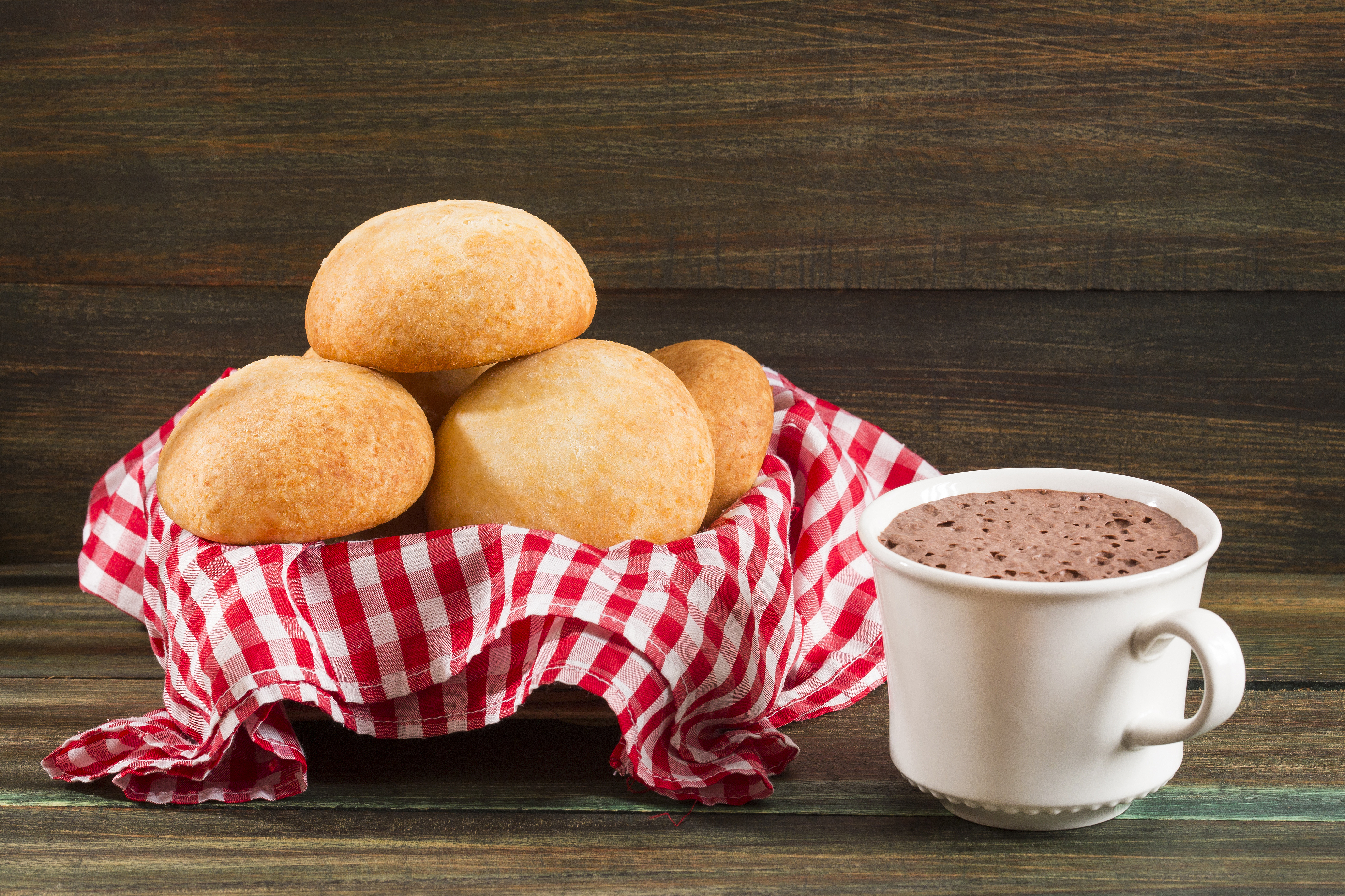 Receta para preparar almojábana, el panecillo dulce de Colombia
