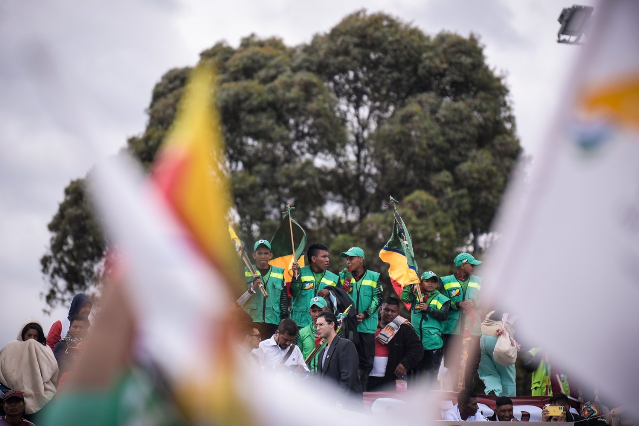 A Petro le expresaron también que debe liderar políticas de cuidado del patrimonio ambiental, en contra de la destrucción de la naturaleza por la acumulación del capital.