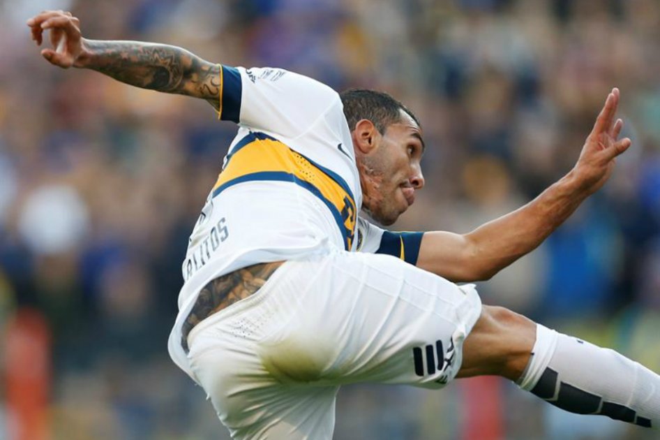 Argentina pierde a Tevez para clásico contra Brasil