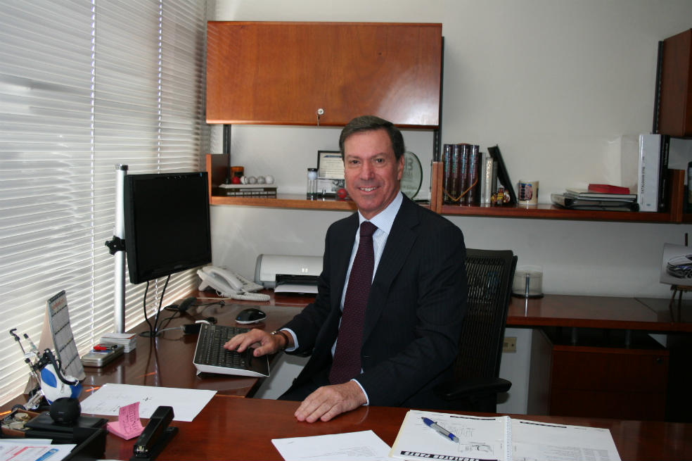 Multinacional Otis le apuesta al mercado local