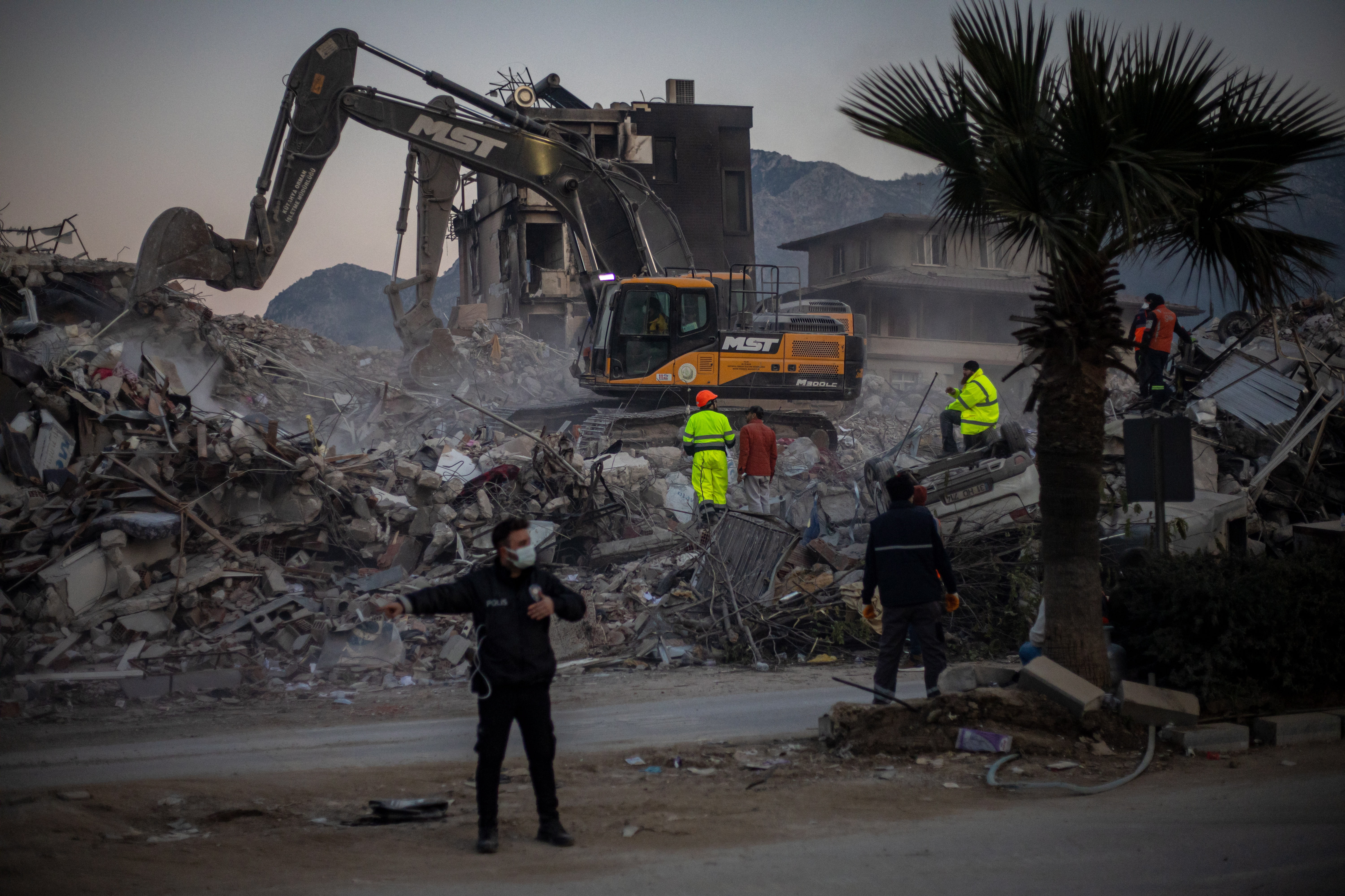 Terremoto en Turquía: ¿hasta cuándo pueden encontrarse supervivientes?
