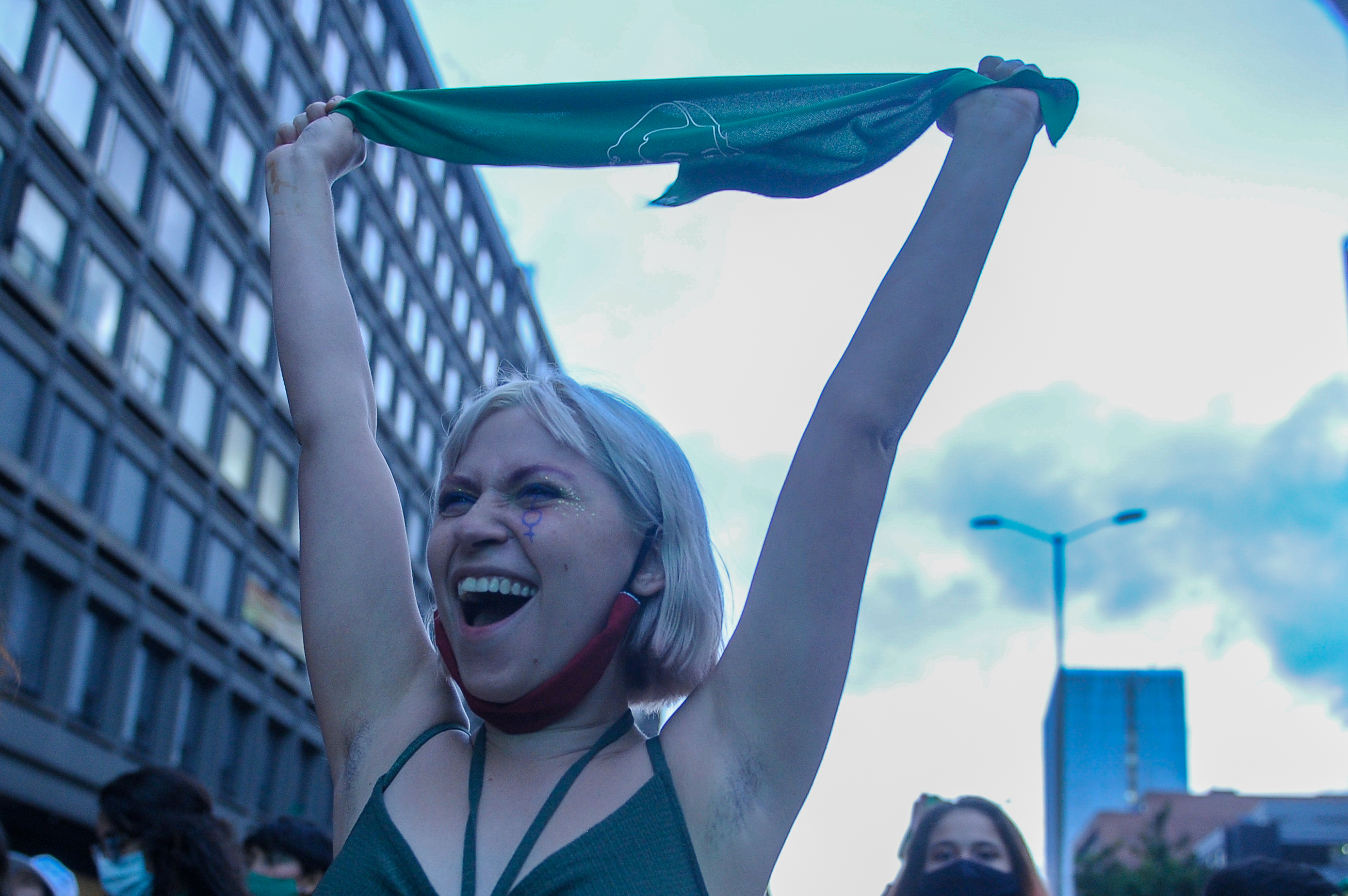 Aborto legal; feminismo; marcha; feminista