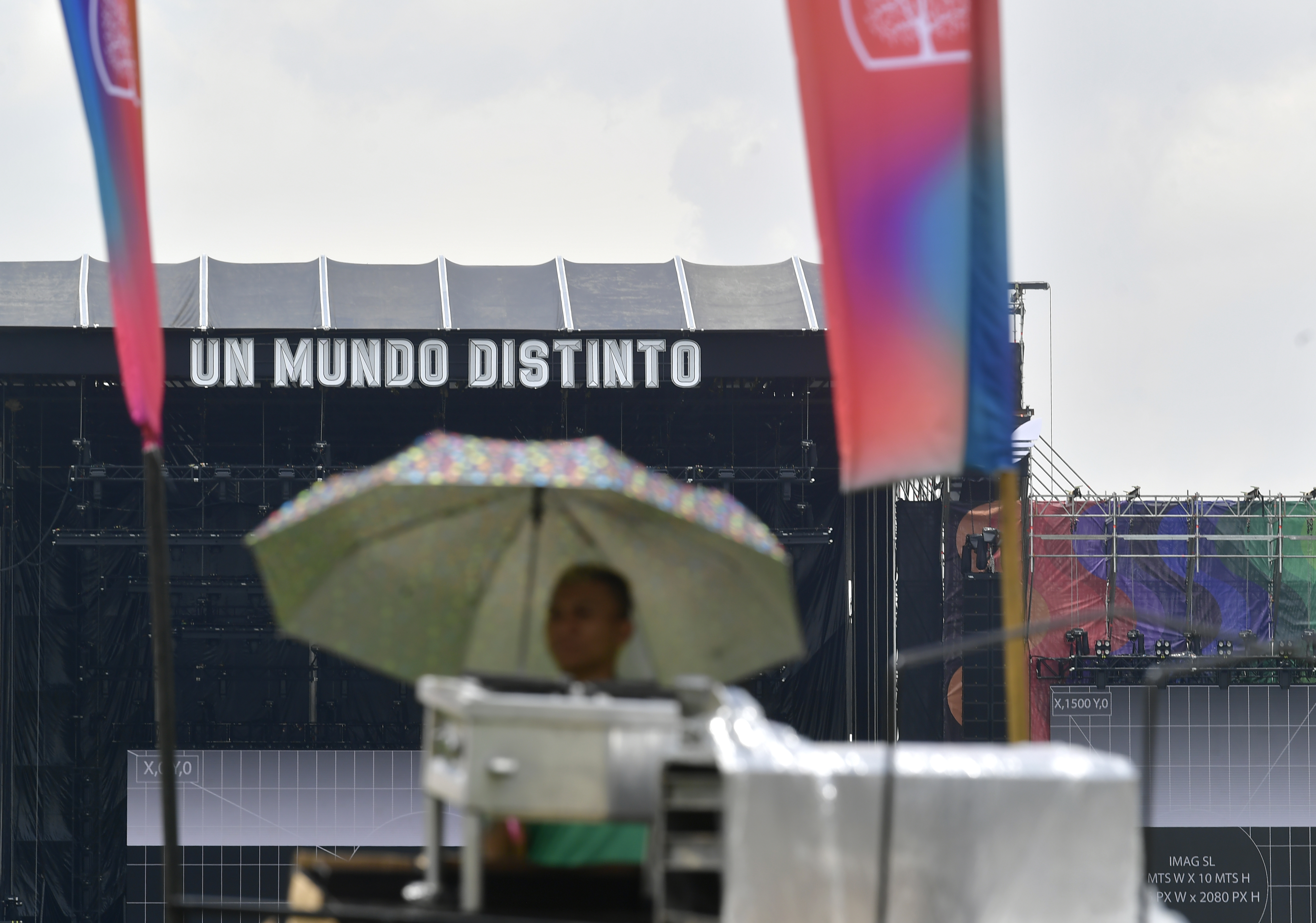 Preparativos y montaje para este festival en el Parque Simón Bolívar.