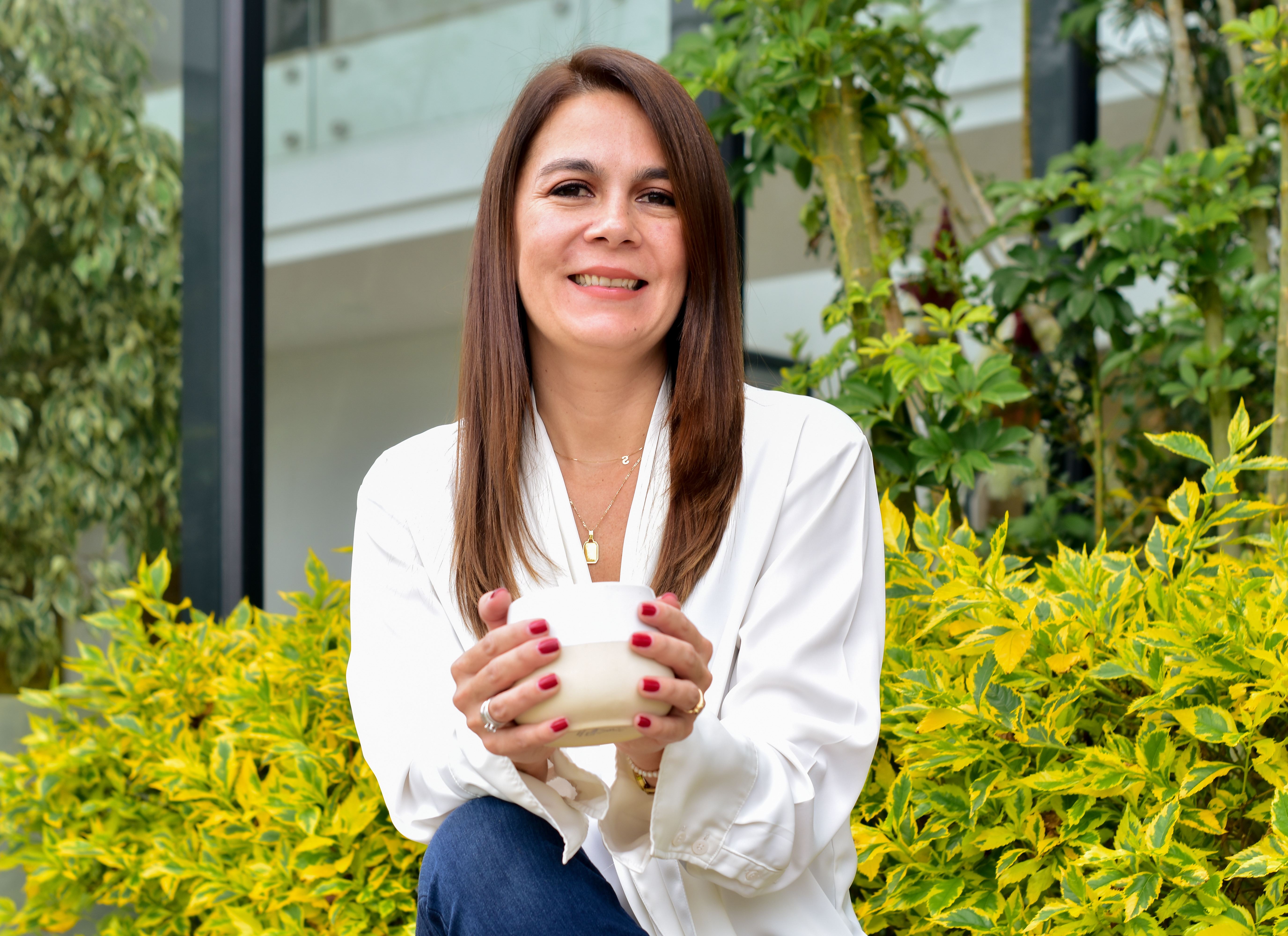 Ella incentiva el consumo de semillas y frutos secos en Colombia