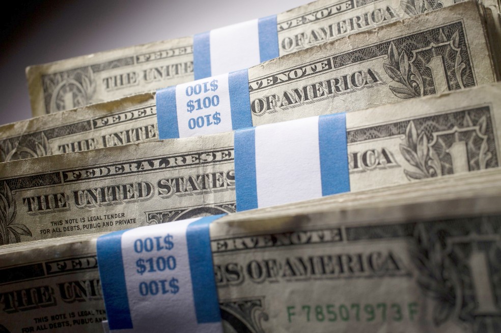 Inicio, variaciones y cierre del precio del dólar en Colombia hoy, 18 de agosto