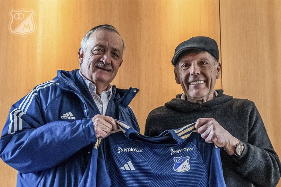 Grato reencuentro de Millonarios y Miguel Ángel Russo en Buenos Aires