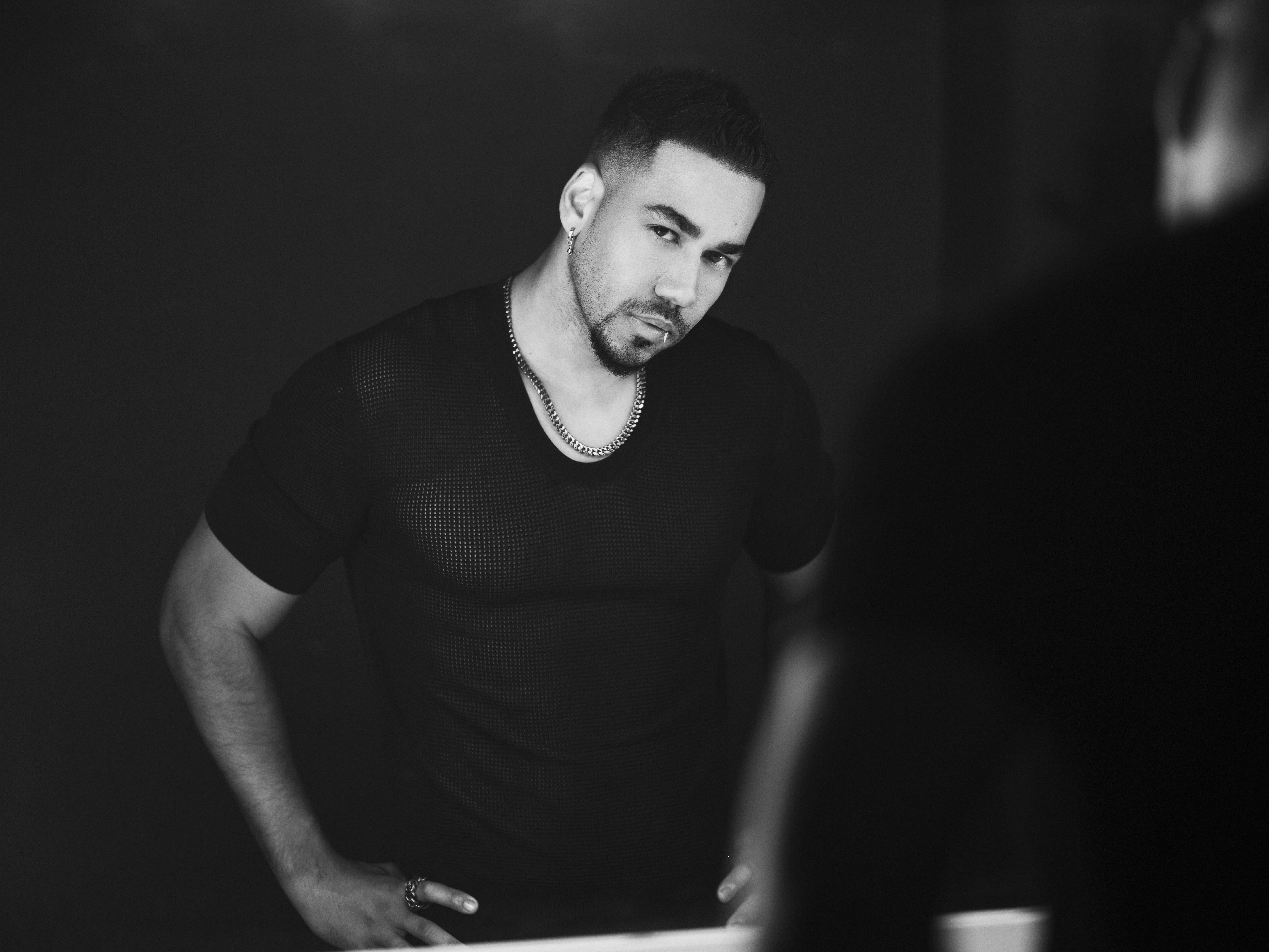 Romeo Santos: el “rey de la bachata” presenta su nuevo álbum “Fórmula vol. 3″