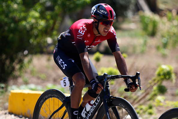 Le robaron sus dos bicicletas a Brandon Rivera, ciclista del Ineos