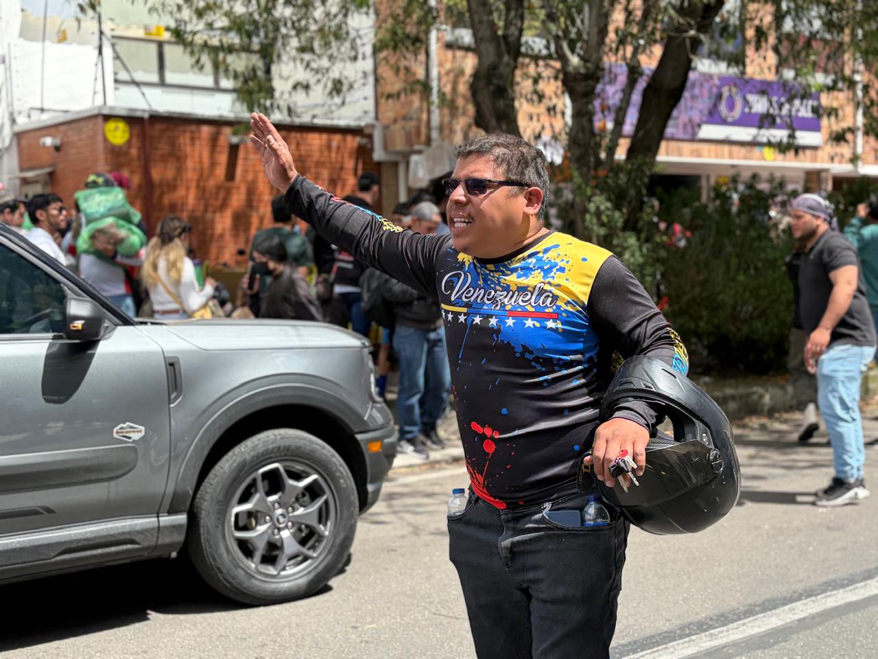 Fundación de migrantes venezolanos entrega 60 toneladas a afectados por el terremoto