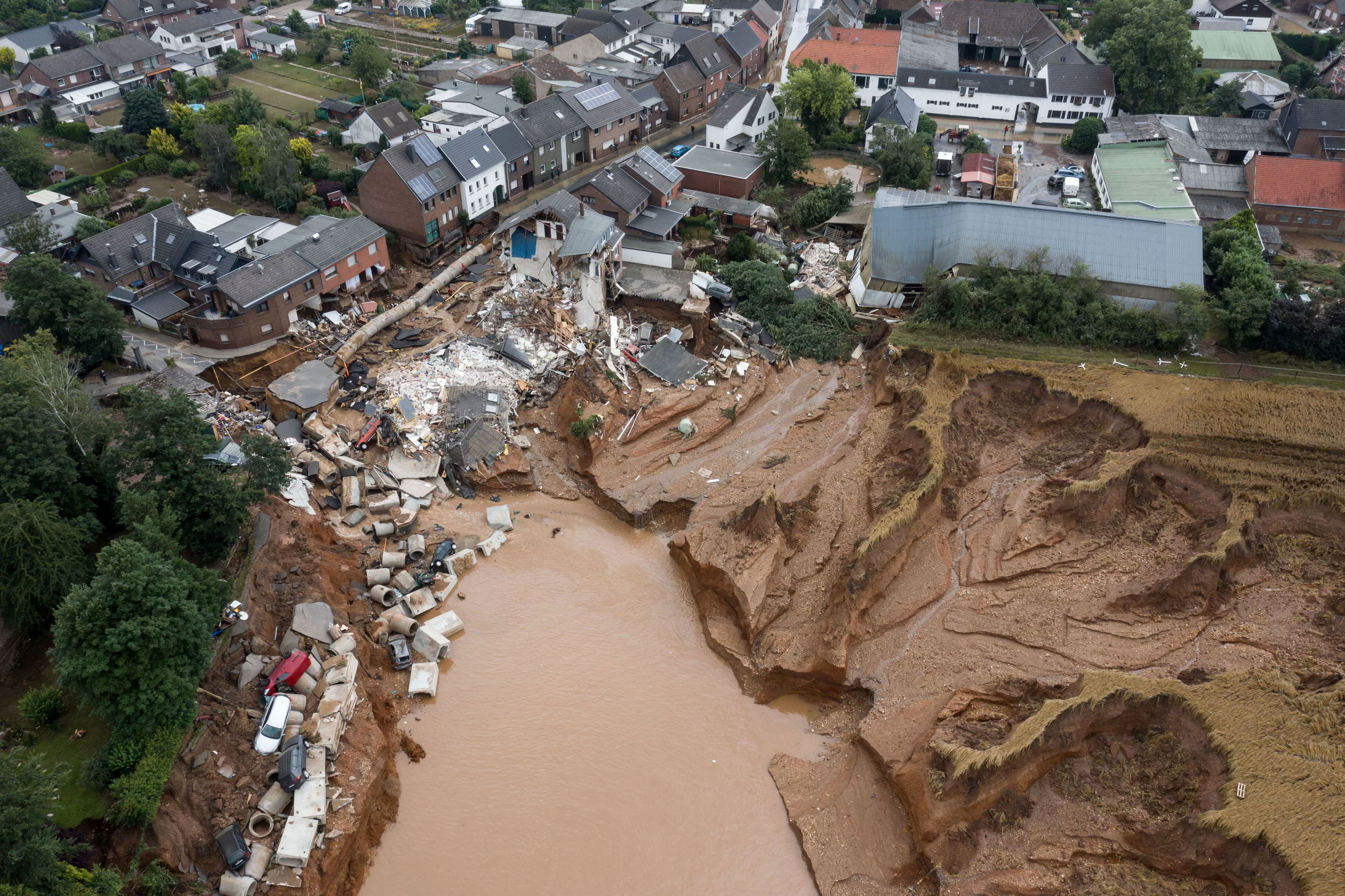 Se eleva a 165 el número de muertos por inundaciones en Europa