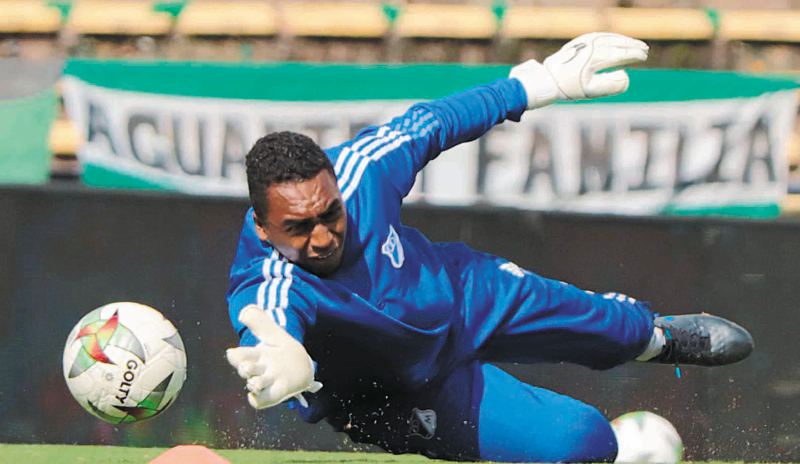 Esteban Ruiz y la presión de defender el arco de Millonarios