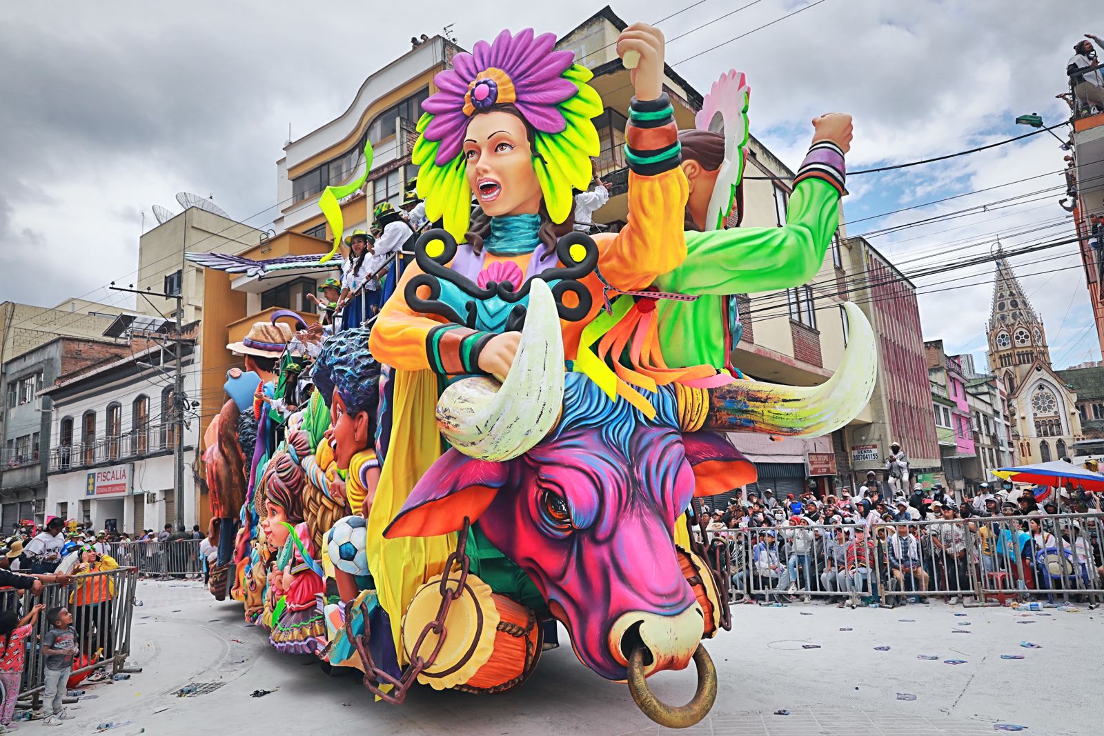 Carnaval de Negros y Blancos de Pasto, Desfile Magno del 6 de enero
