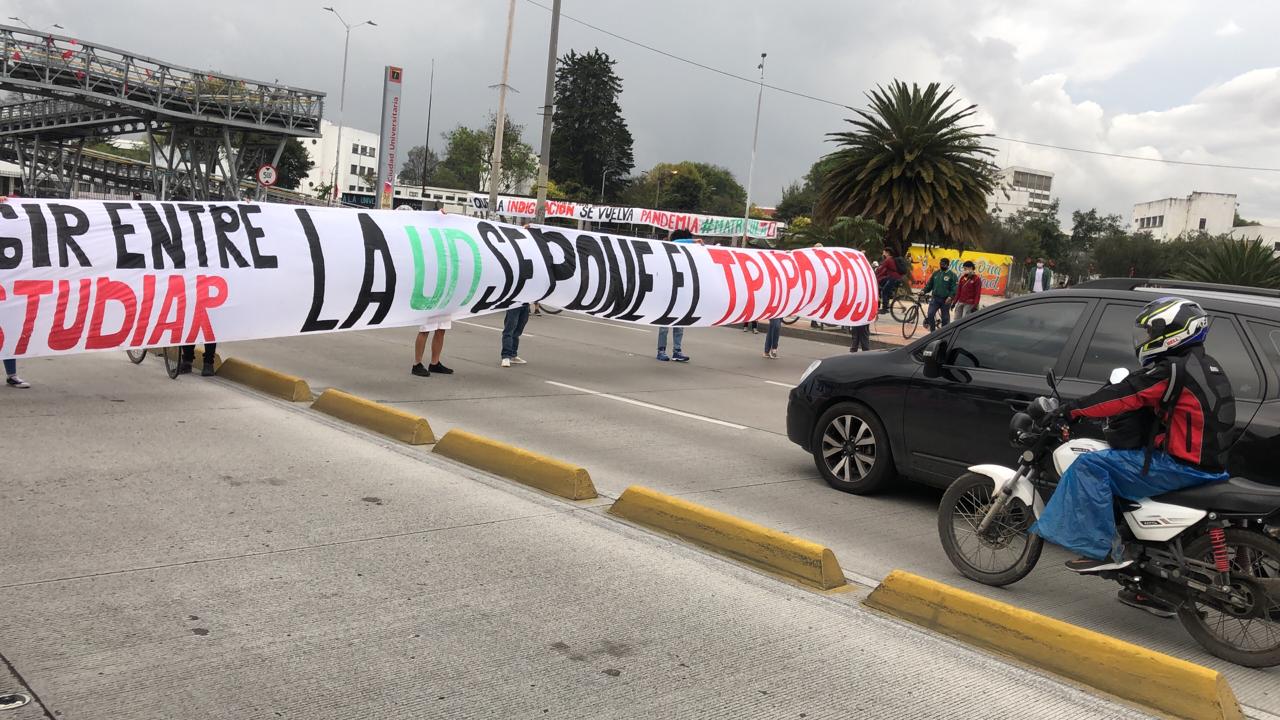 Resultan heridos dos estudiantes de la U. Nacional que están en huelga de hambre