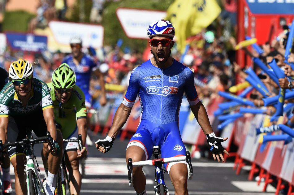 El francés Bouhanni ganó la segunda etapa de la Vuelta a España