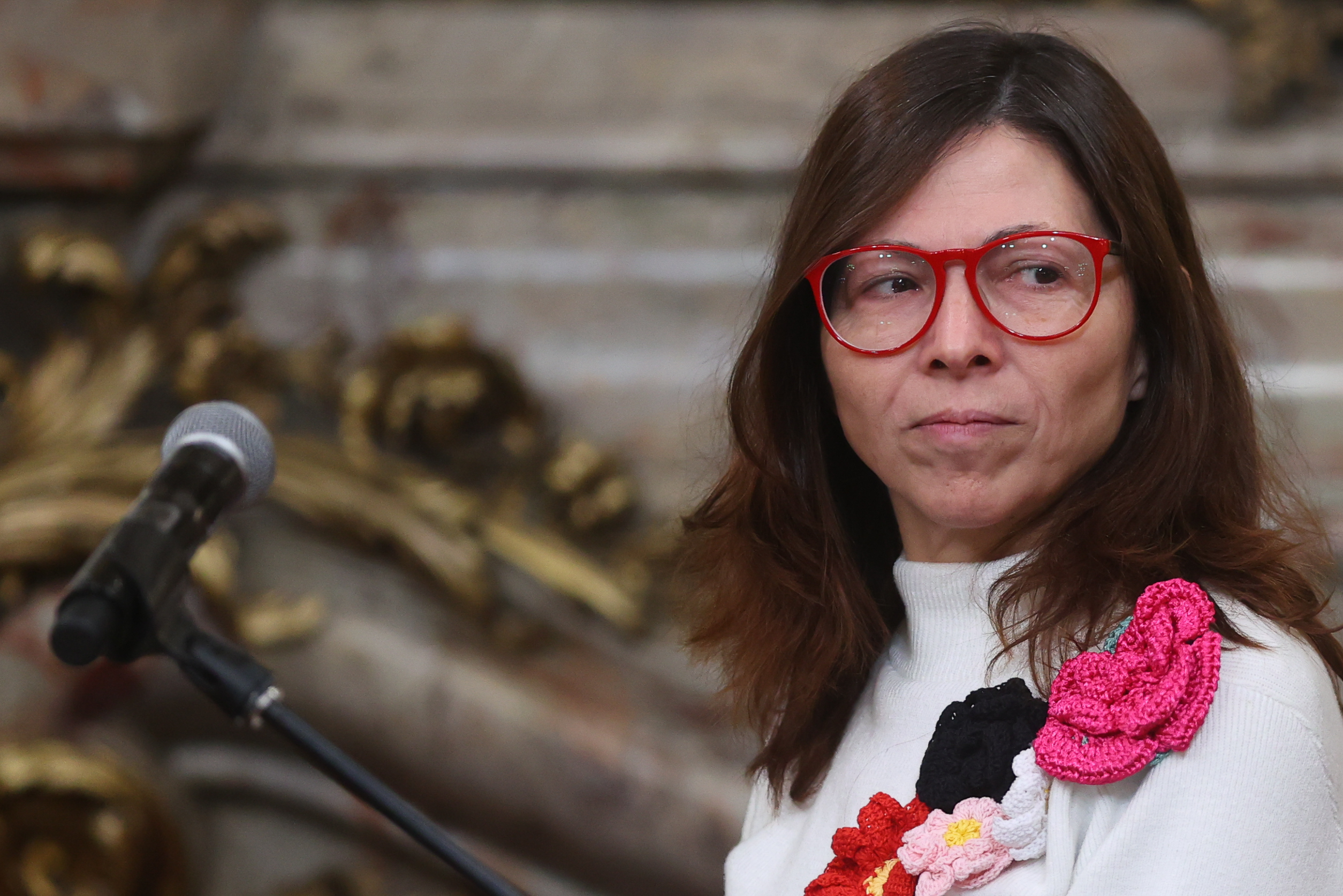 Argentina anuncia medidas de ajuste fiscal al ratificar compromiso con el FMI