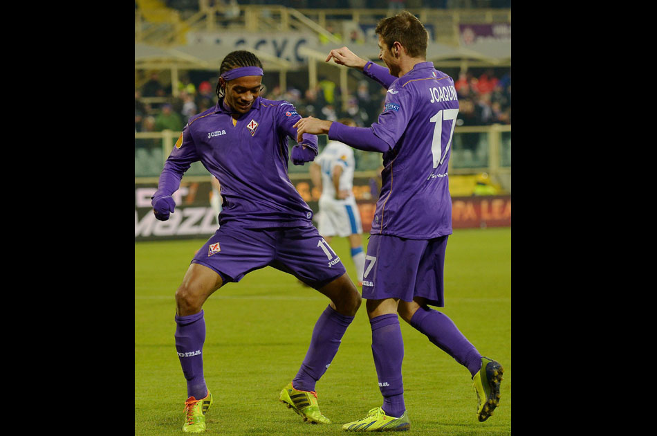 Juan Guillermo Cuadrado le da la victoria a Fiorentina en la Europa League