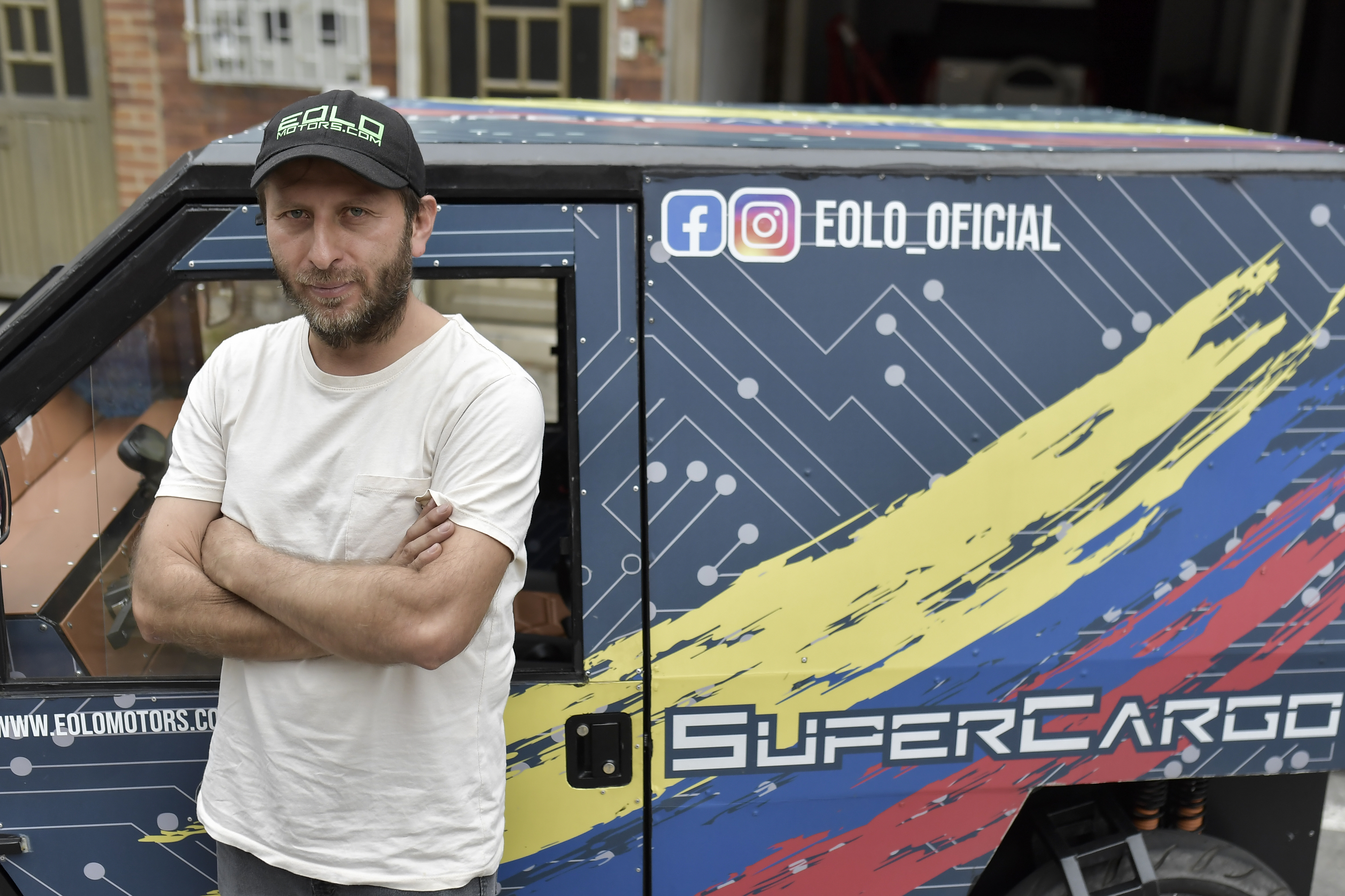 El carro eléctrico 100 % colombiano que puede circular por Bogotá