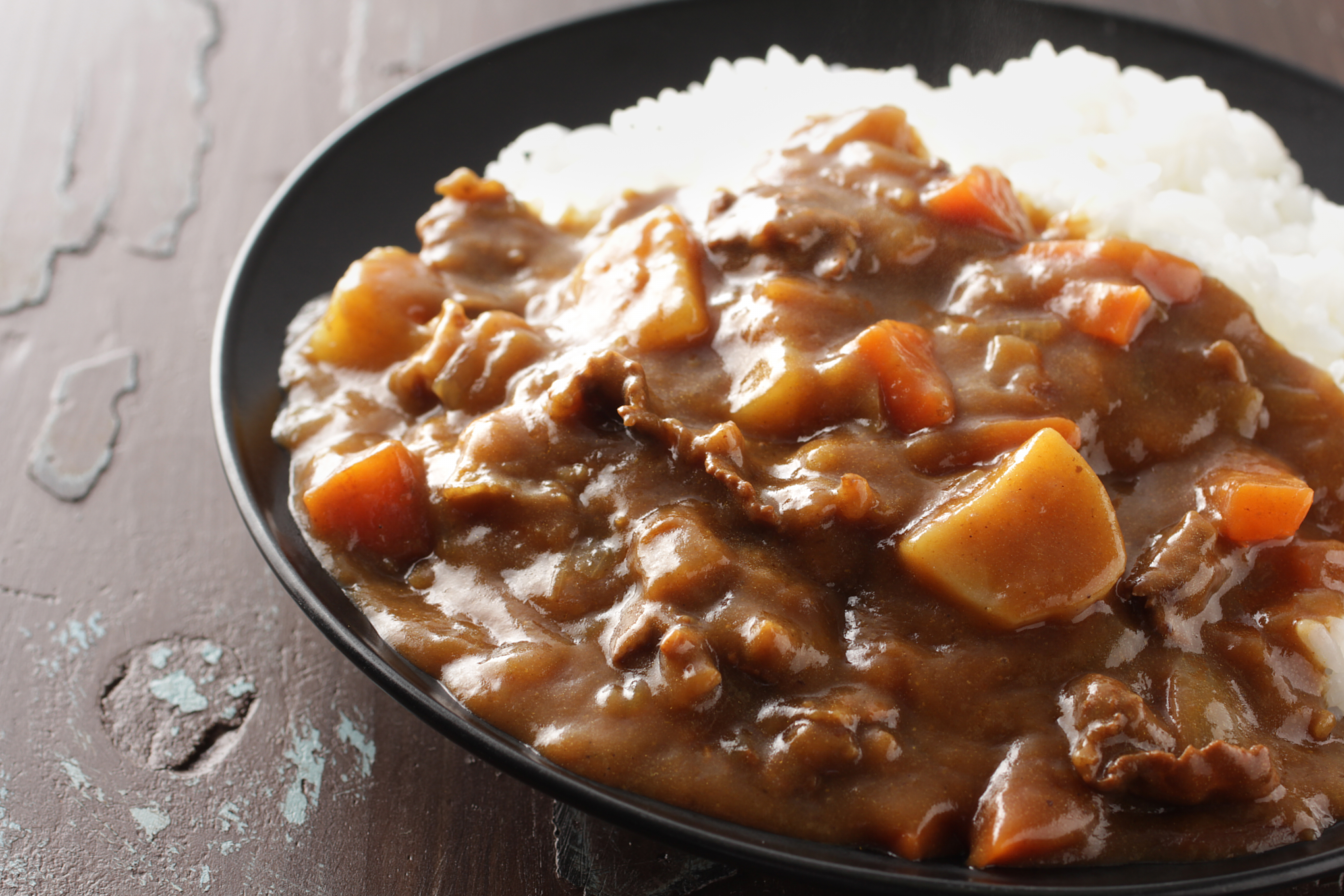¡Qué delicia! Prepara esta receta de pescado sudado en leche de coco