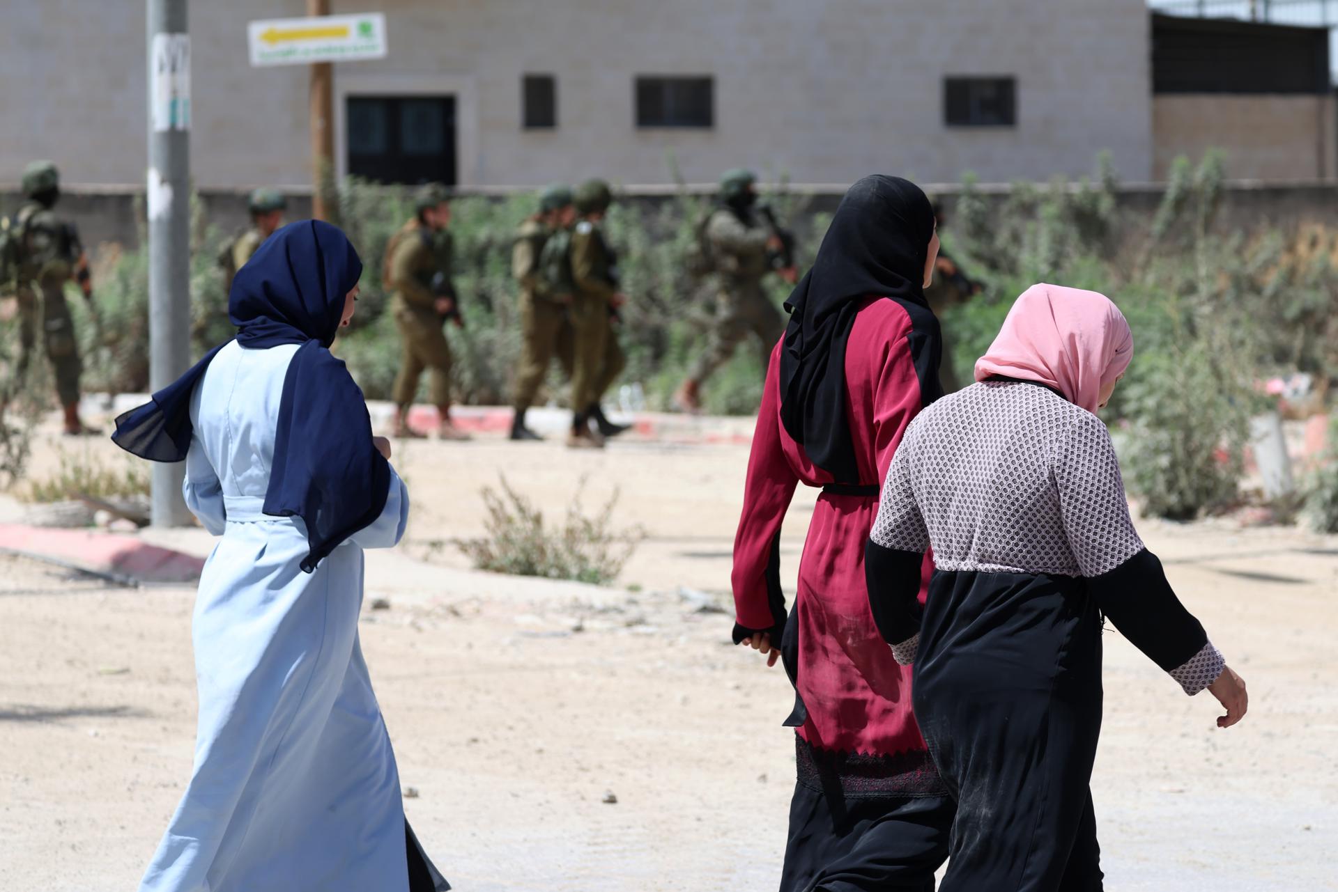 Israel reconoce que crea nuevos asentamientos en Cisjordania para frenar Estado palestino