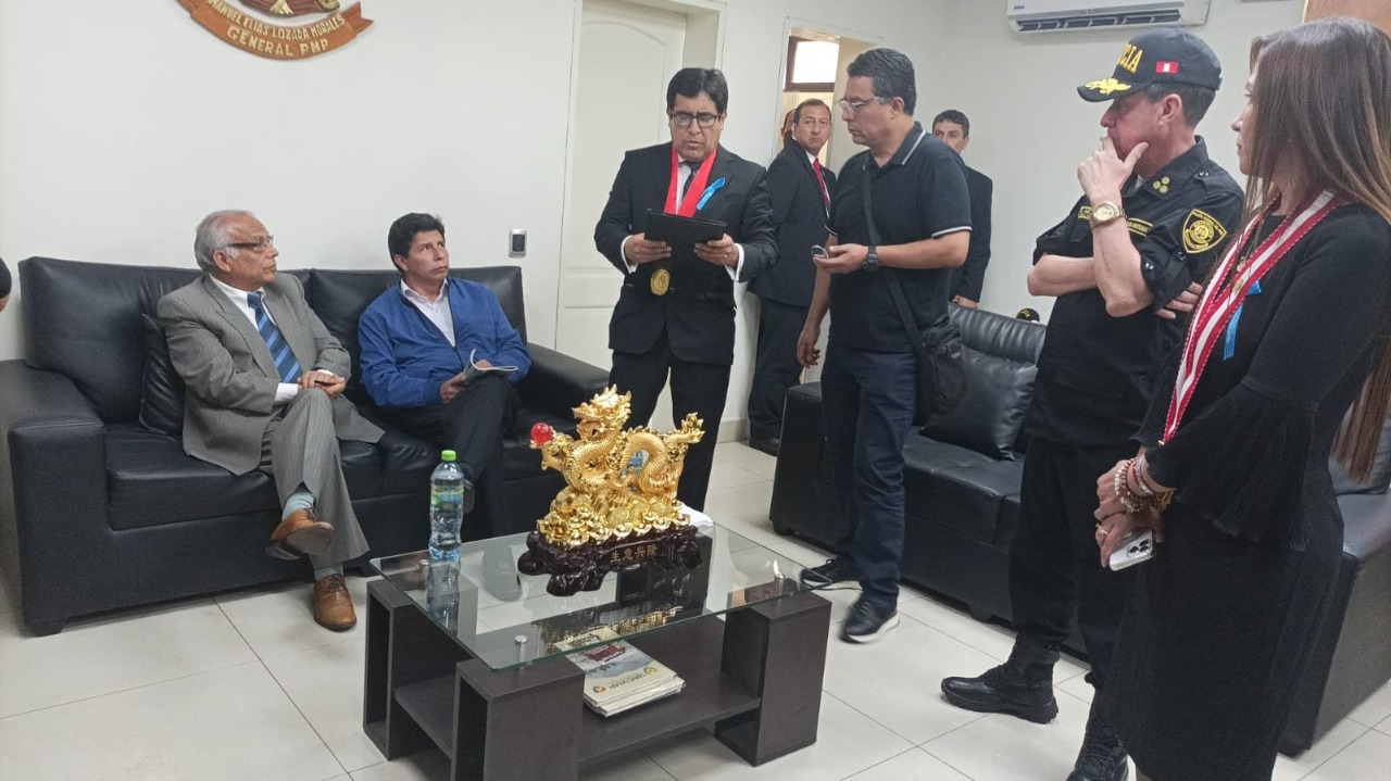 Destituido Pedro Castillo tras golpe de Estado: ¿qué sigue para Perú?