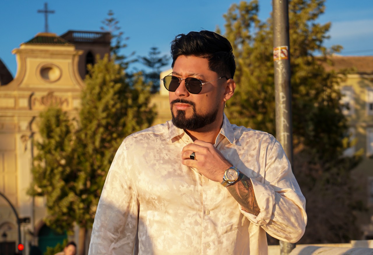 Lowe León y su renacer musical y personal: “Ahora soy un hombre libre y tranquilo”