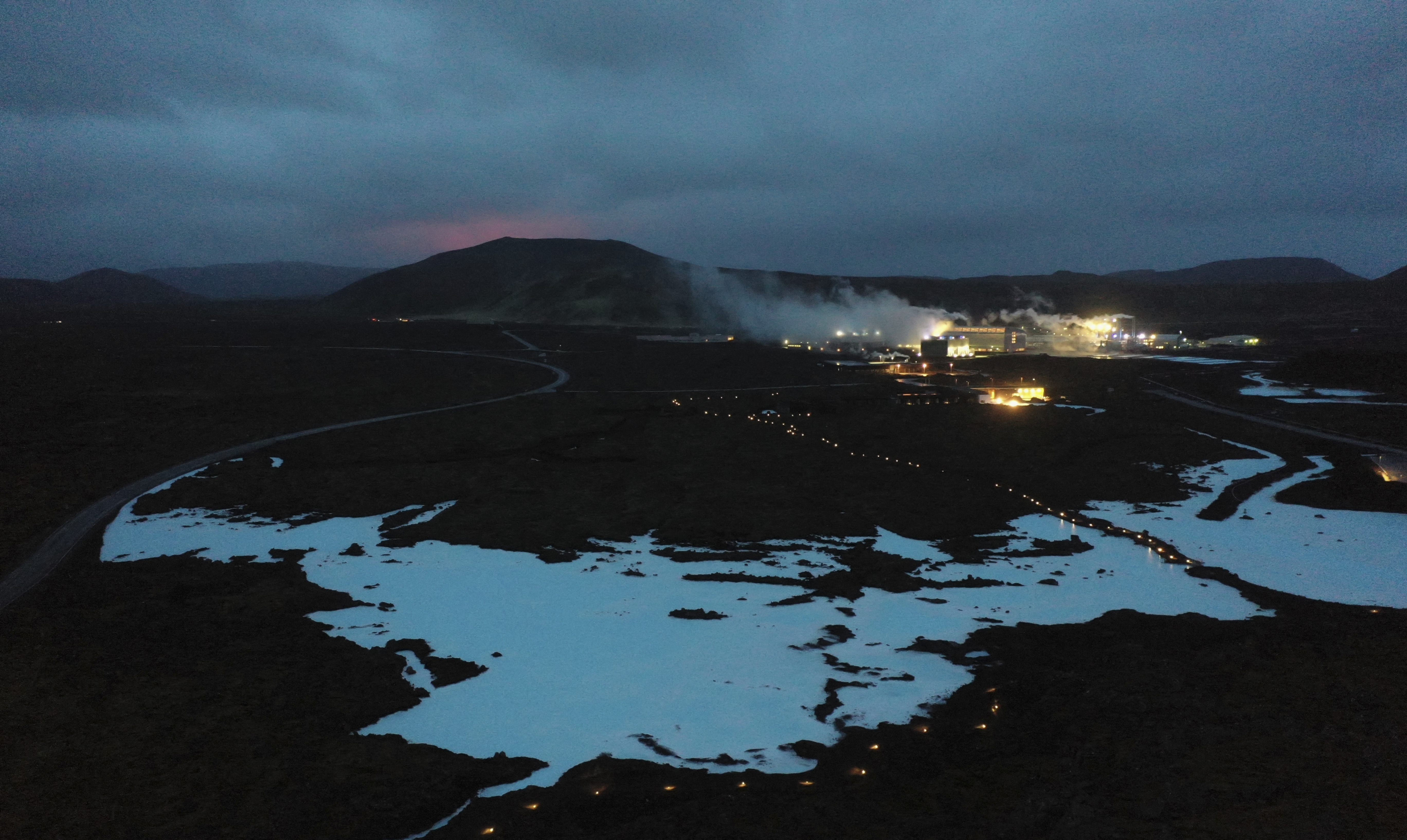 Islandia ha tenido 15 años de auge turístico; ahora se pregunta si ya fue demasiado