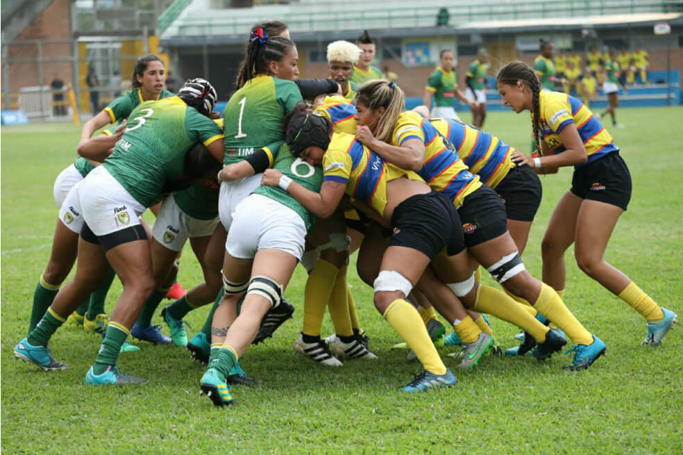 Vetan a las mujeres trans de competencias de rugby a 13 femenino