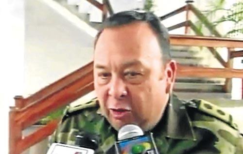 El general (r) Rafael Ruiz Navarro fue comandante de la Sexta Brigada y dela Tercera División del Ejército. Foto: Caracol Noticias.