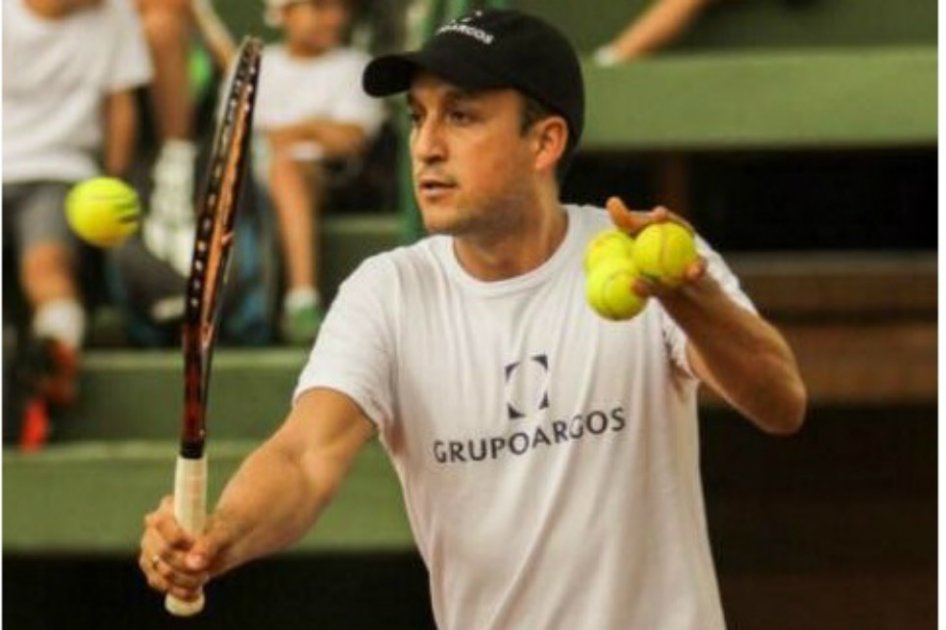 Pablo González reemplaza a Mauricio Hadad como capitán del equipo colombiano de Copa Davis