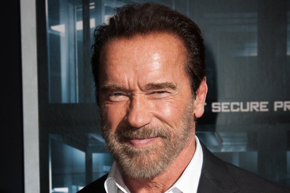 Arnold Schwarzenegger practica sexo cinco veces al día