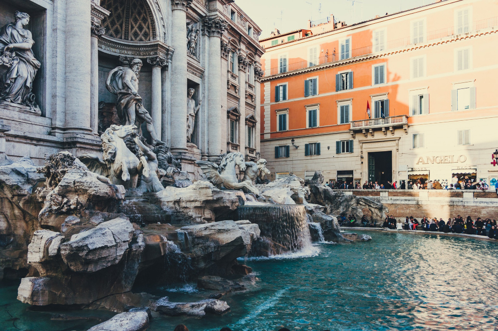 Por coronavirus, Italia prohíbe la entrada de turistas, entre ellos colombianos