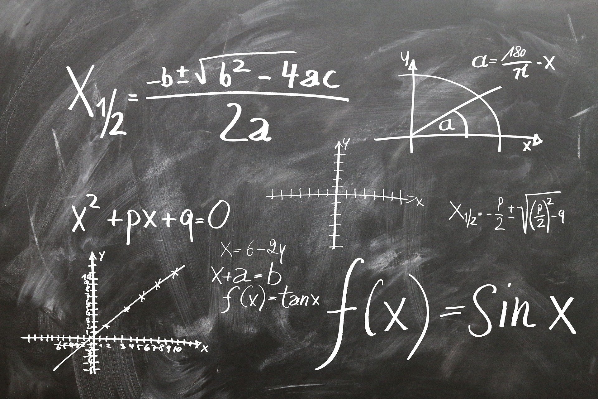 ¿Le interesa estudiar Educación Matemática? Si es profesor de primaria postúlese aquí