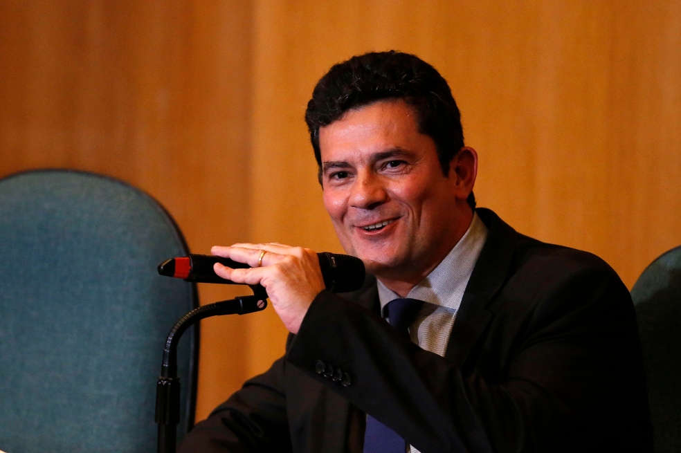 Juez Sergio Moro, futuro ministro de Justicia, expone divergencias con Bolsonaro