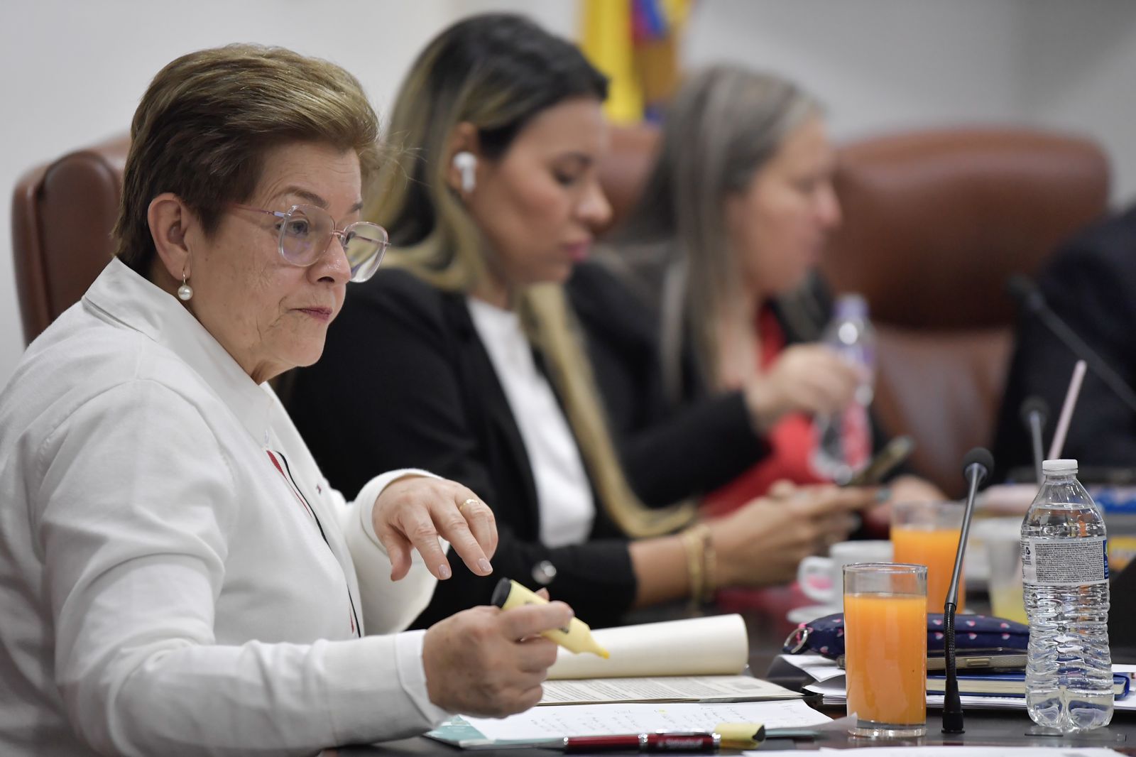 Reforma laboral, en la recta final: con 7 artículos faltantes se levantó la sesión