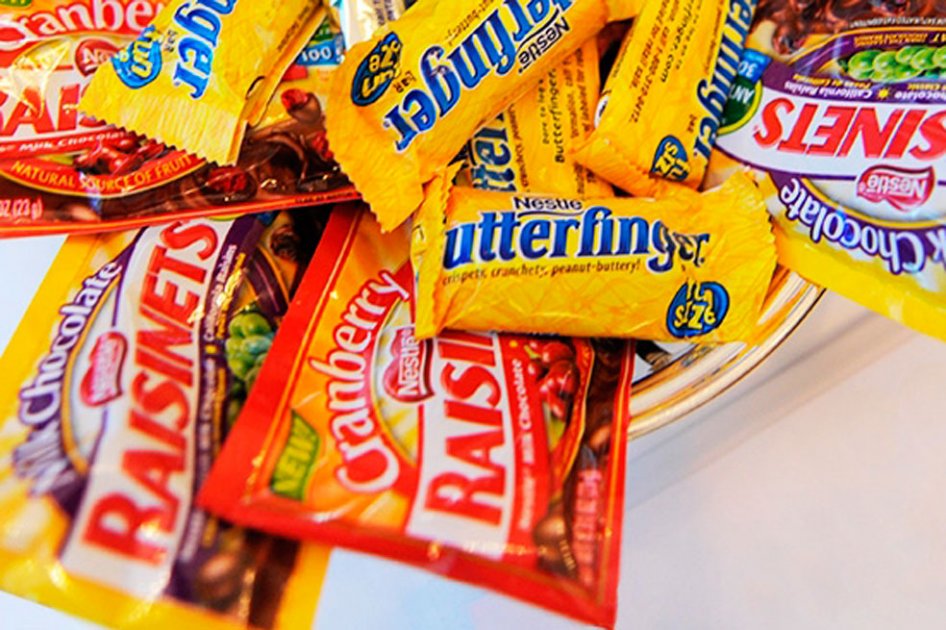 Nestlé EE.UU. retirará colores y sabores artificiales de sus chocolates