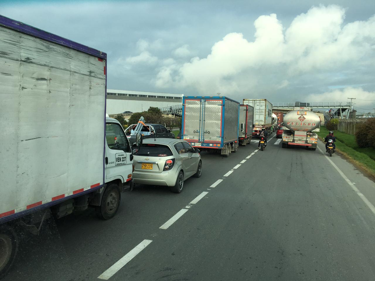 Paro Nacional: las 36 vías de Cundinamarca bloqueadas que impiden entrar a Bogotá