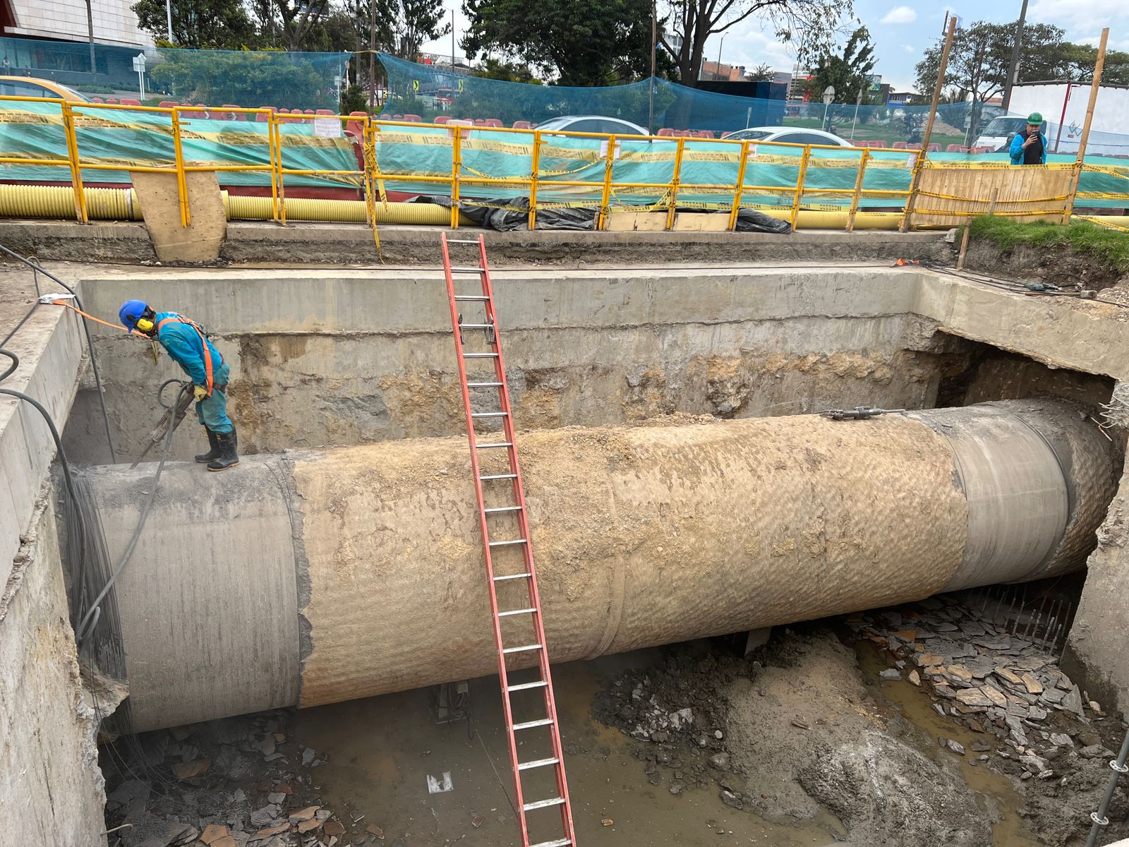Obras tubería Tibitoc Acueducto de Bogotá