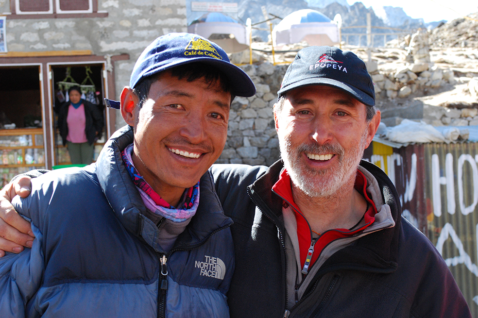 Colombianos participan en documental sobre sherpas y Everest