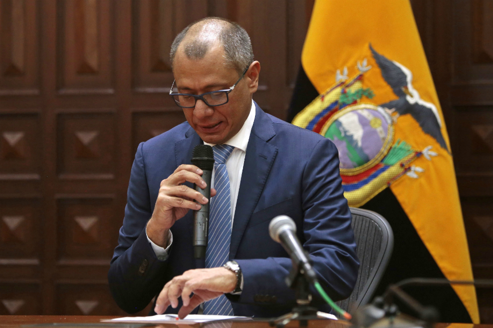 ¿Por qué el vicepresidente de Ecuador está en la mira de la fiscalía?
