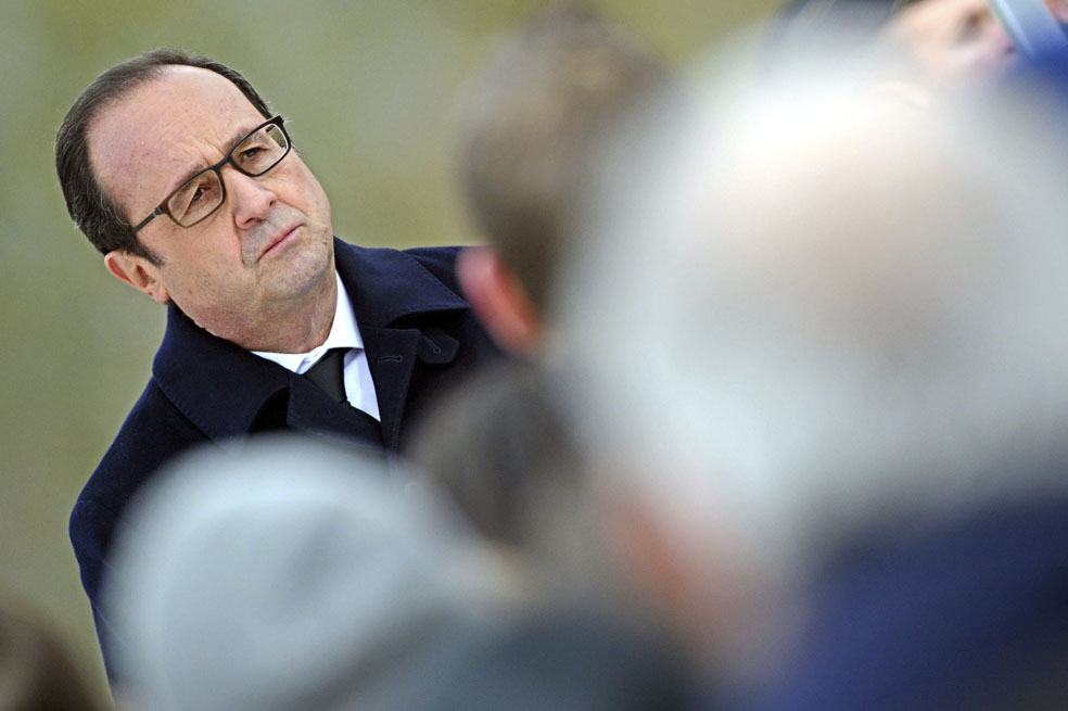 El presidente de Francia, François Hollande, apuesta por el apoyo de su partido, el socialista, para lograr la reforma. / EFE