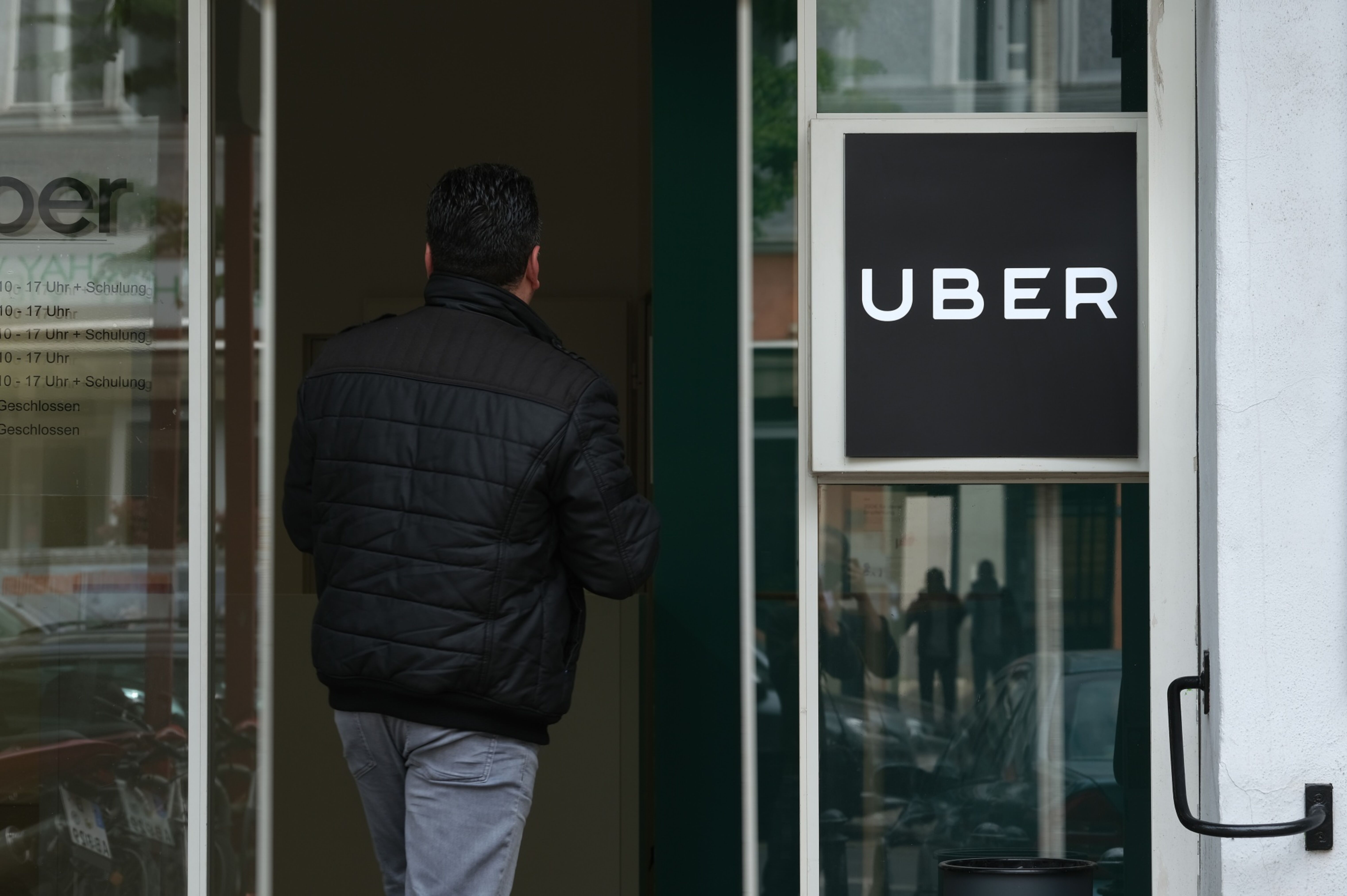 Derechos para trabajadores de plataformas: esto dice el nuevo acuerdo de la UE