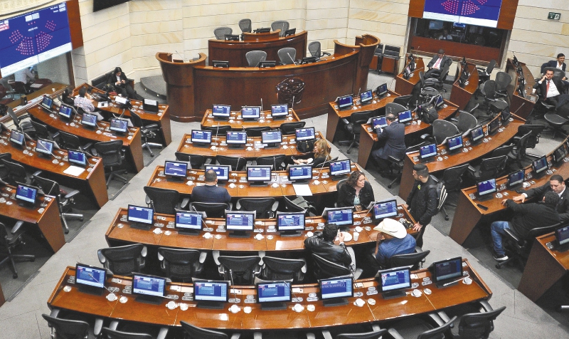 Una legislatura agridulce para el Gobierno, la oposición y el país