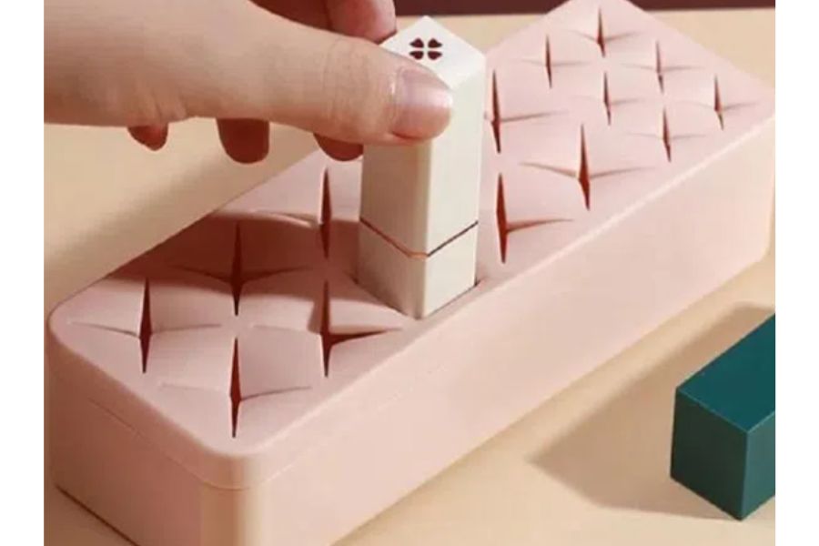 Imagen de referencia de organizador portátil en silicona.