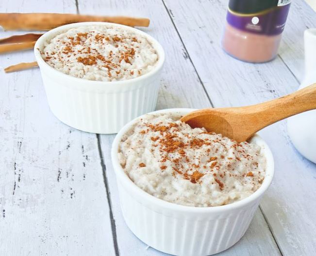 Este arroz con leche también se puede preparar con leche de almendras. / @cocinableysaludable