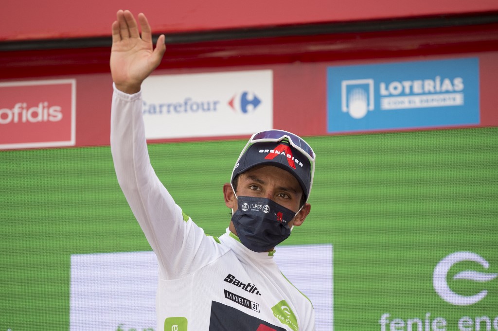 Egan Bernal recortó tiempo en la etapa 13 de la Vuelta a España